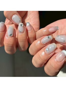 Halo Nail【ハロネイル】【12月 NEW OPEN（予定）】/ブルー×お星様ネイル