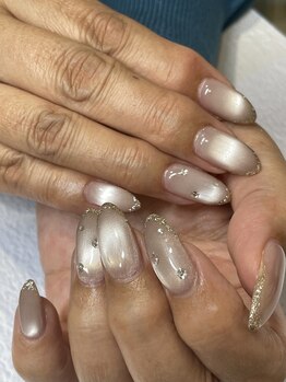 レビー(Revie)/マグネット