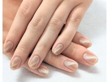 ルーラ(diva' LurA)の雰囲気（マグネットネイル（斜め））