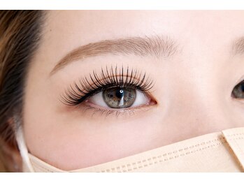 メガミ アイラッシュラウンジ(MEGAMI EYELASH LOUNGE)/特許技術PERFECTラッシュ♪