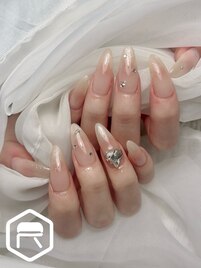 ちゅるんチークネイル