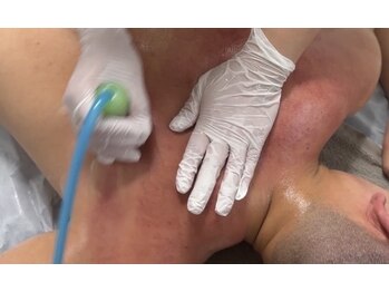 リリラ(ReLilas)の写真/ぽっこりお腹・熱い背中に！結果重視のメンズ痩身