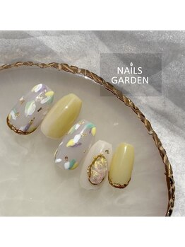 ネイルズガーデン(NAILS GARDEN)/イエローネイル