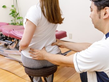 トロイカ整骨院 泉大津店の写真/国家資格者によるトロイカ式の専門的なアプローチでお悩みを解消！結果にこだわる施術で根本改善へ◎