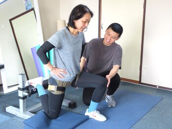 加圧トレーニング ファミィ(Famee)の写真/【脚長効果期待大！加圧トレーニング♪】ヒップアップすることで、すらっとした理想の美脚が叶います★
