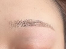 ラモ(Ramo)/眉毛ワックス/黄金比率/大宮