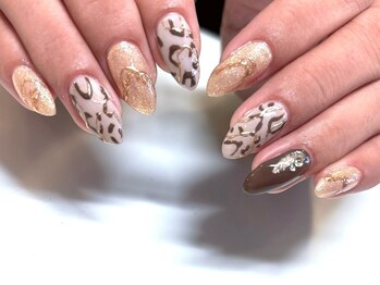 アニマル柄ネイル/ヒョウ柄