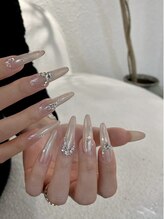 モモネイル(Momo Nail)/チップ長さ出し付け放題デザイン