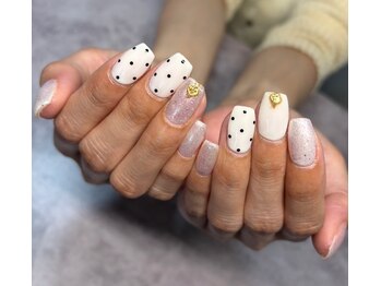 アイリス 岸和田 和泉府中(Iris)/Dot nail