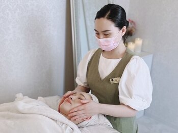 パルタージュ(Partage)の写真/フェイシャル1番人気【シミケア/毛穴黒ずみ/小顔】驚きの艶肌60分¥8800リフトアップ効果も◎【リアボーテ】