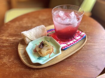 ホアイロナ(Hoailona)/施術後のドリンク＆お茶請け♪