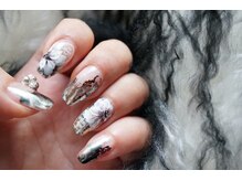ネイル フライガール(nail FLY GIRL)/手描きフラワー