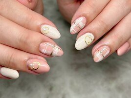 もふもふ風チェックネイル