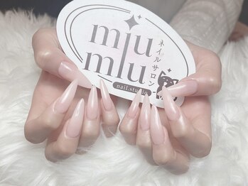 ミュウミュウ(miumiu)/春ネイル