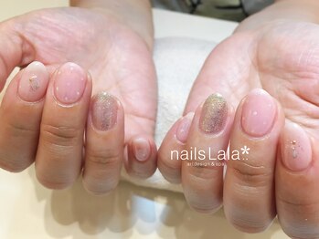 ネイルズ ララ(nails Lala)/ガーリードットネイル