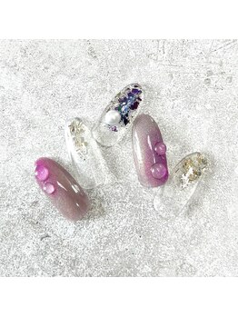 ミュナ(myuna)/パープルバブルネイル