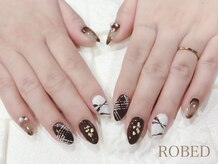 ローブド(ROBED)/バレンタインネイル