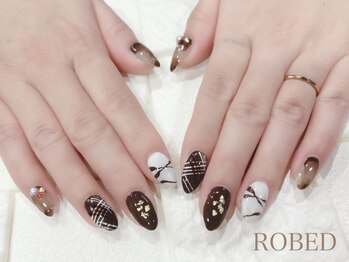 ローブド(ROBED)/バレンタインネイル