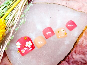 ソラ(sora)/足元を春色に♪人気の春ネイル◎