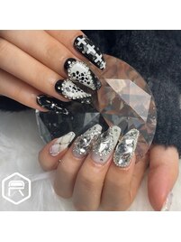 推しネイル