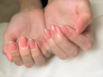 アバネイル 藤が丘(AVA NAIL)/【透け感ワンカラー×ラメ】