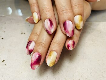 ヘアーアンドネイル ルシア(Hair&Nail Lucia)/秋カラーのニュアンスネイル!