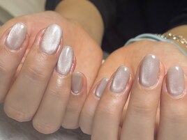 グレージュ×マグネット