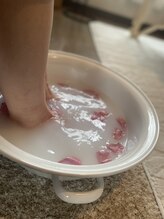 灯(tomoshi)/足元から温めます。