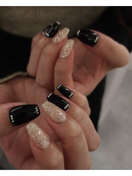 プクネイル(puku nail)/black × flash