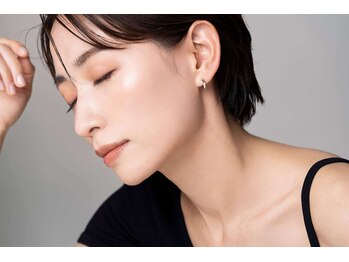 アイビー(IVY)の写真/【毛穴汚れ・産毛を一掃】化粧ノリまで変わる艶肌フェイシャルWAX