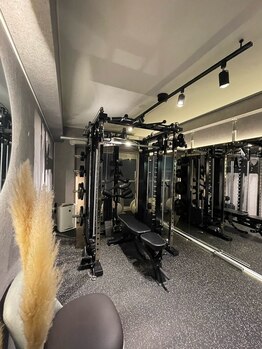 レガスジム 渋谷(REGAS GYM)/内装はSNS映えする雰囲気です♪