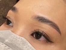 【眉毛パーマ】ハリウッドブロウリフト（HBL）