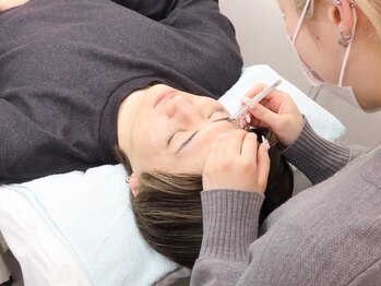 アオアイラッシュ 渋谷 表参道(ao.eyelash)の写真/ヘアカラー＆ヘアスタイルに合わせたデザインをご提案！初めての方におすすめ◎メンズにもオススメです！