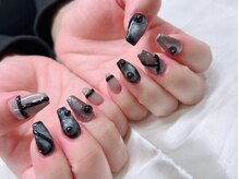 ルーン(RUNE)/ダークなデザイン