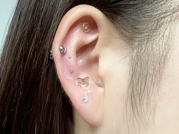 グニー(gunii)/耳ツボジュエリー