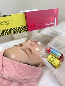 フレアージュの写真/大人気のレモンボトルとレッドショット!!脂肪分解で速攻リフトUP☆レッドショットはクマ改善にもオススメ◎