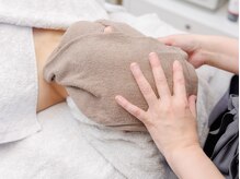 クラリス(Clarice)/ホットタオルで毛穴を開かせます