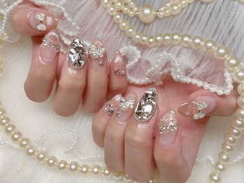 アイカ(Aika)の写真/【ご新規様付け替えオフ無料】大人女子の魅力を引き出す韓国ネイル・中国ネイルで上品な指先に♪