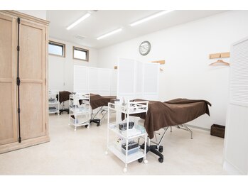 まつげエクステ専門店 アイラ 岡崎店(EYELA)/店内