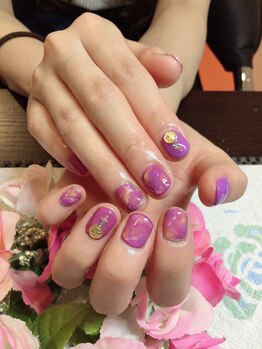 メグ ネイル(megu)/