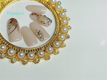 フランセス(Frances)/変形ラインアート