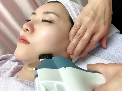  アールスリーサロン 西心斎橋店(R-III salon)の写真