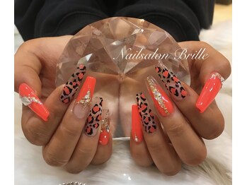 エスフィーネイルサロン ブリーユ(Esfy nailsalon Brille)/アプレ付け放題
