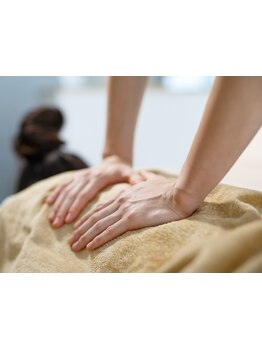 仕事帰り・早朝OKのサロン