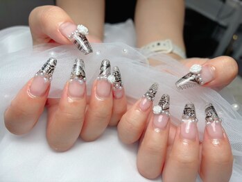 サロン ド ボーテル ヴィ(salon de beaute REVI)/