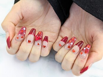 アリー(ALLIE´)の写真/トレンド~ニュアンス/持ち込みデザインまで幅広く対応◎豊富なカラーや多種パーツで理想以上の指先を実現♪