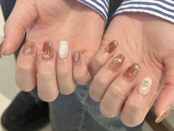 エリス 京橋(Eliss)の写真/【定額★ニュアンスコース¥6200】いつでも指先をキラっと可愛く*2本アートコースは何度でも¥5300♪