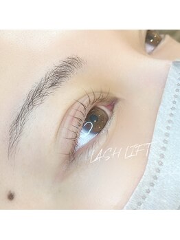 アレーズポルテ (A laise -porte-)/