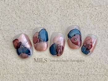 ミルズ オモテサンドウ(MILS omotesando)/インクデザイン