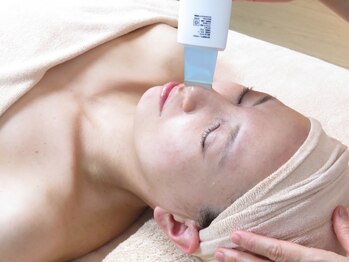 ウルスパ 池袋店(UruSpa)の写真/毛穴洗浄で理想のお肌に♪毛穴レスのツルツルモチモチ肌へ◎【毛穴洗浄＋小顔リンパ＋肩首頭60分8800円】